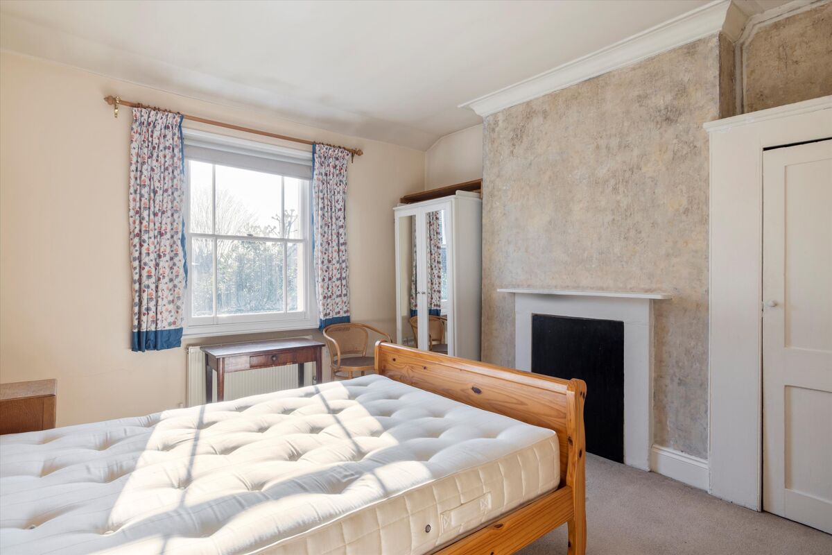 house to rent in St Pauls Crescent, London, NW1 KGQ012253860 Knight