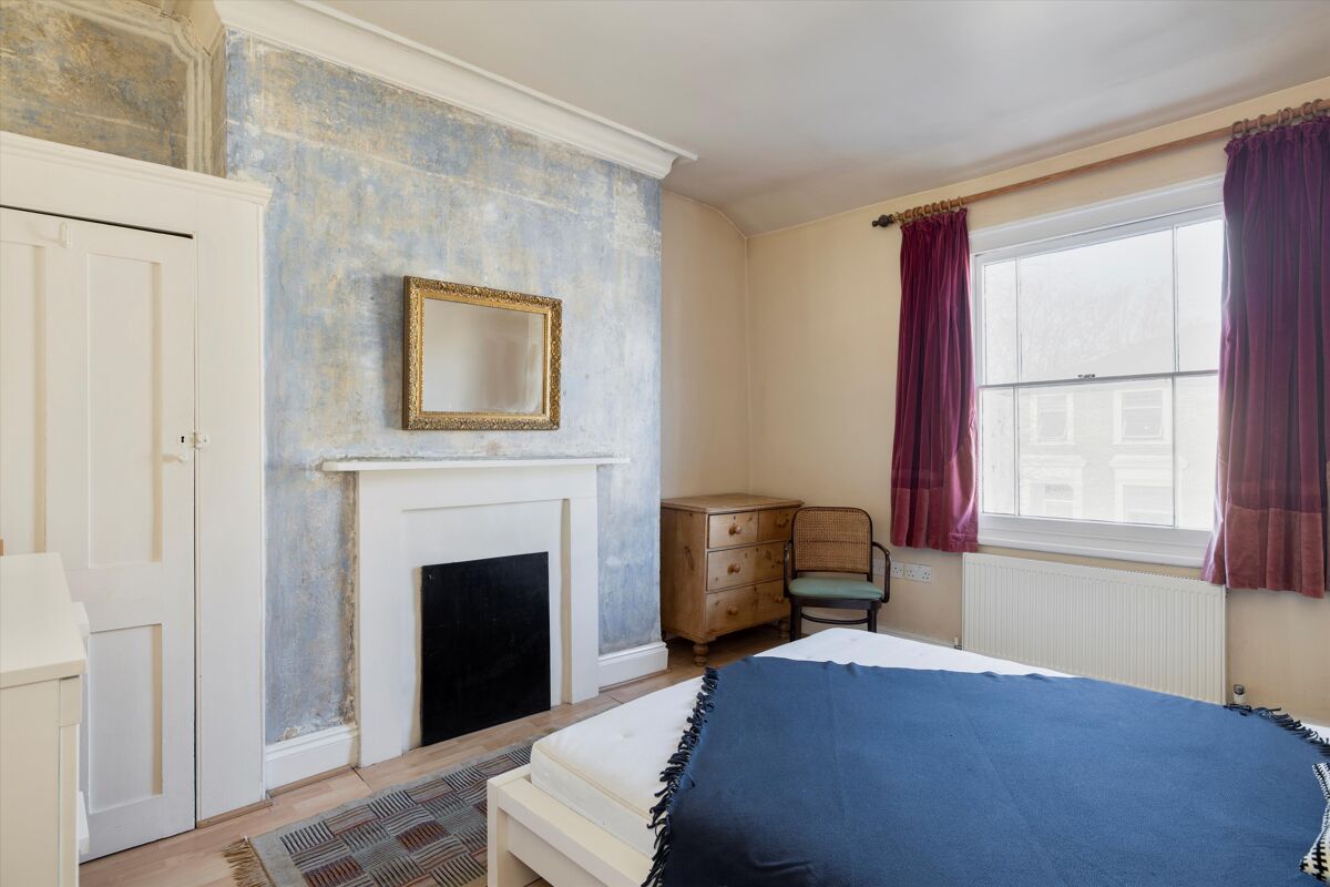 house to rent in St Pauls Crescent, London, NW1 KGQ012253860 Knight