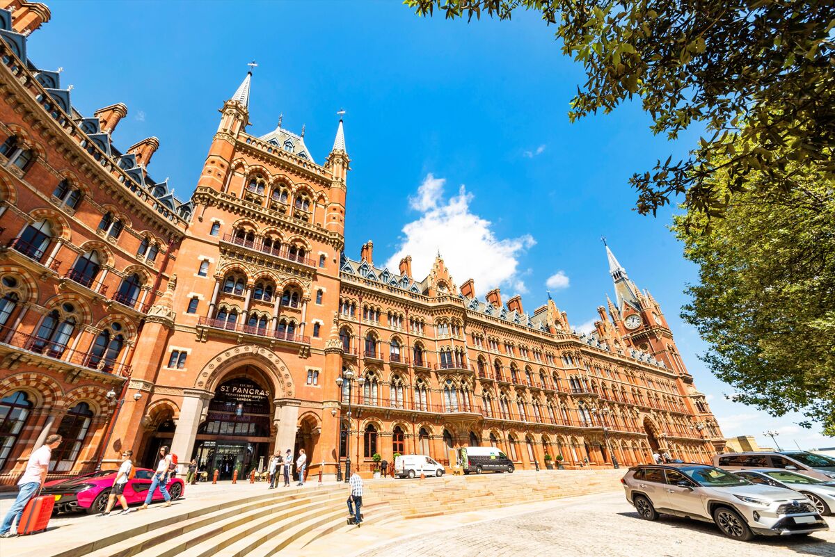 flat to rent in St. Pancras Chambers, Euston Road, London, NW1