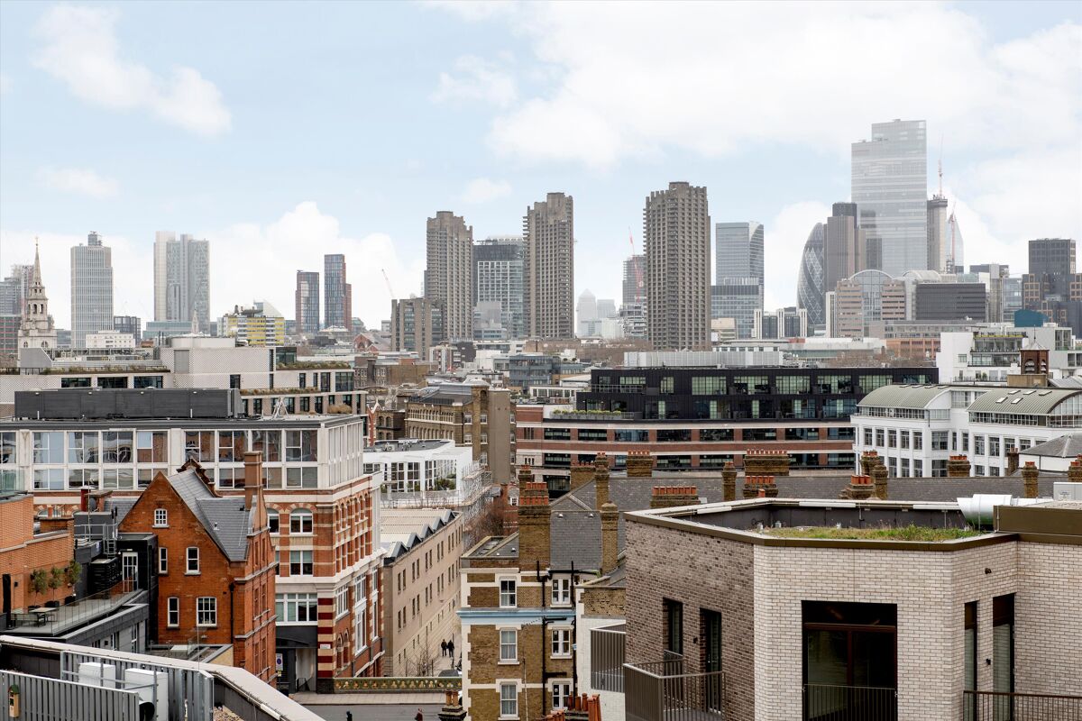 flat to rent in Greenford House, Jubilee Walk, London, WC1X KGQ012307289 Knight Frank