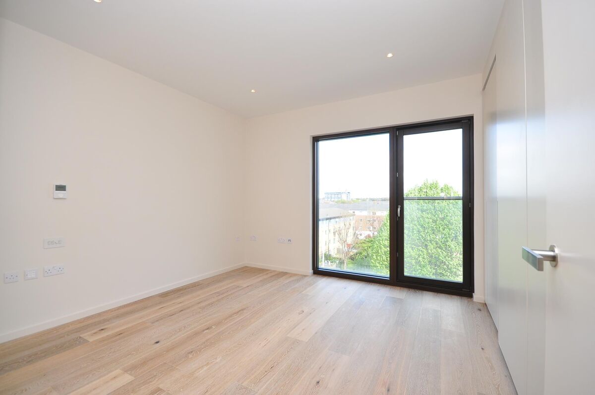 flat to rent in ArtHouse, York Way, King's Cross, London, N1C