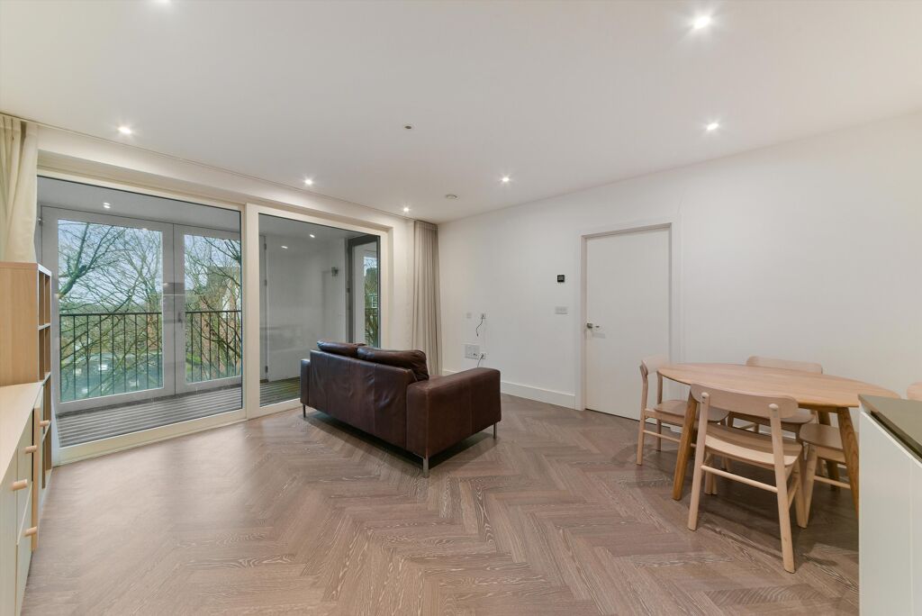 Image of Pewter Court, 8 Sterling Way, London, N7