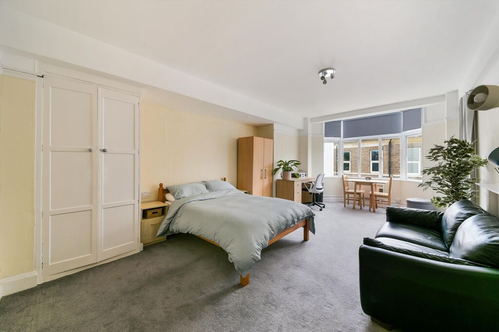 Image of Trinity Court, Gray's Inn Road, London, WC1X