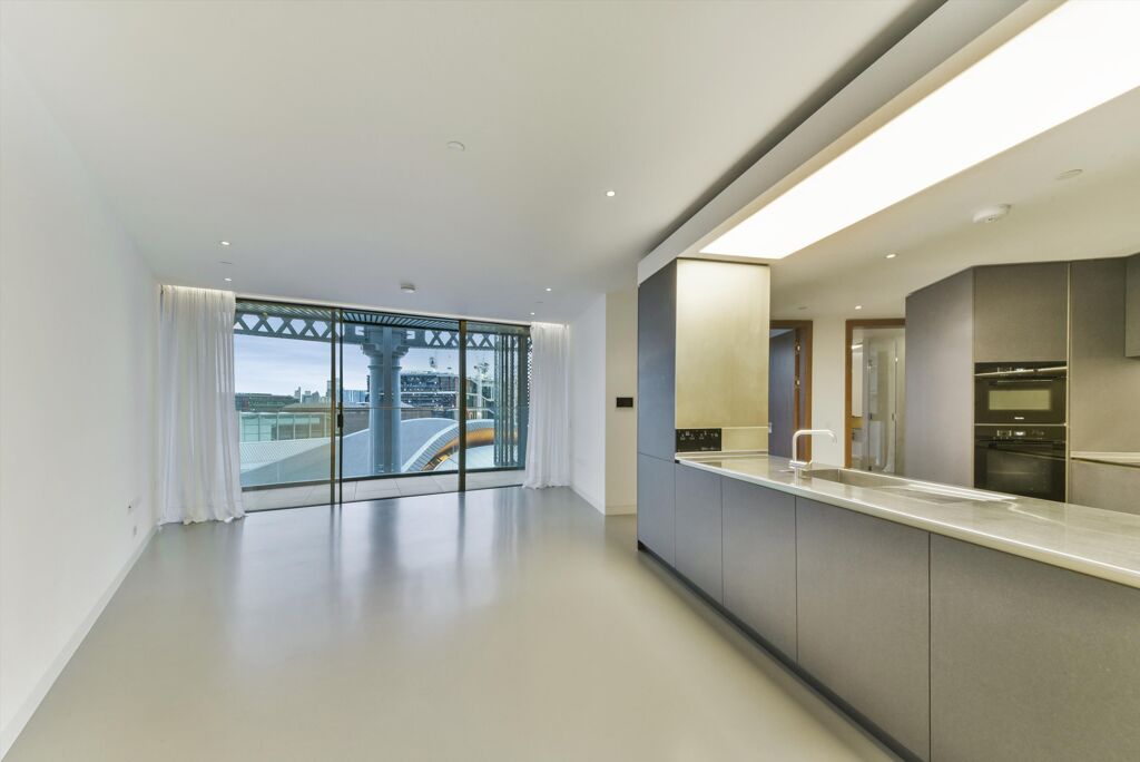 Image of Gasholders Building, Lewis Cubitt Square, London, N1C