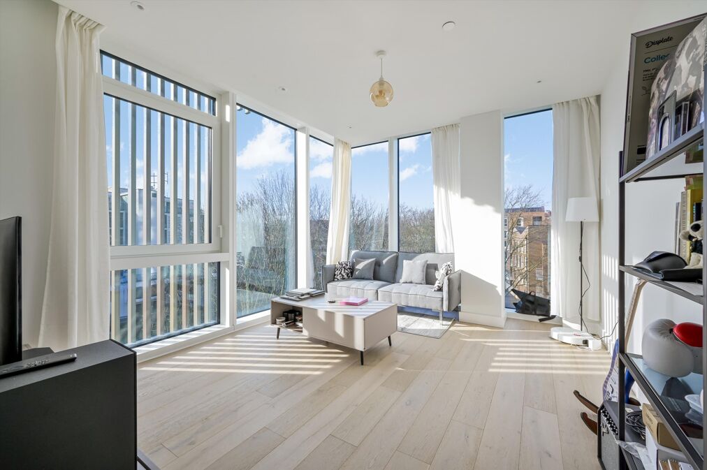 Image of Grand Central Apartment, Brill Place, London, NW1