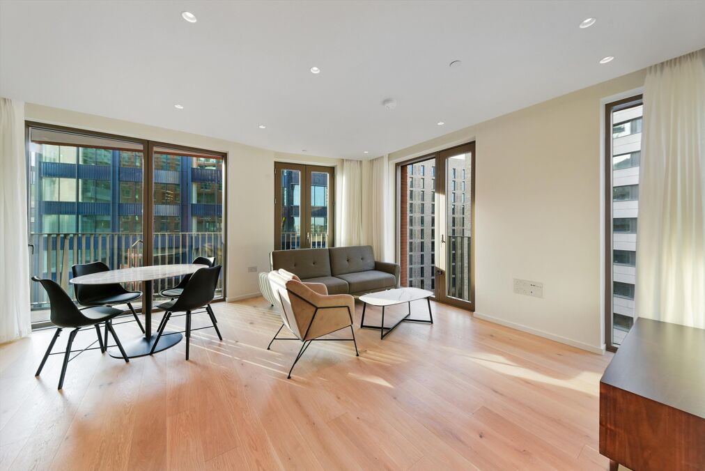 Image of Cadence, Lewis Cubitt Walk, London, N1C