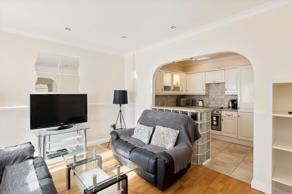 Image of Kinefold House, York Way Estate, London N7