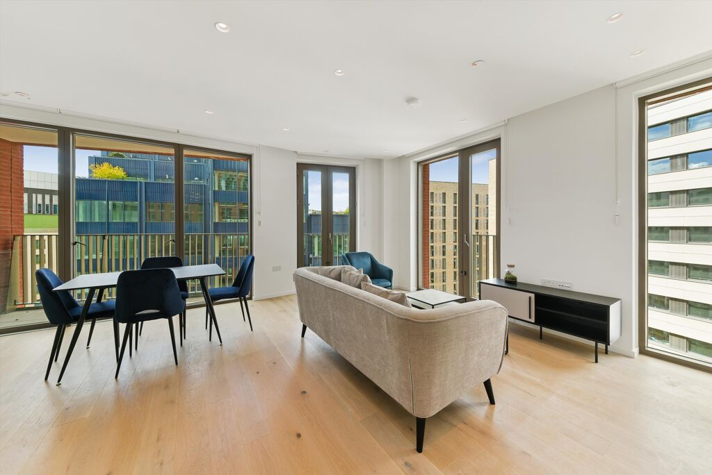 Image of Cadence, Lewis Cubitt Square, London, N1C