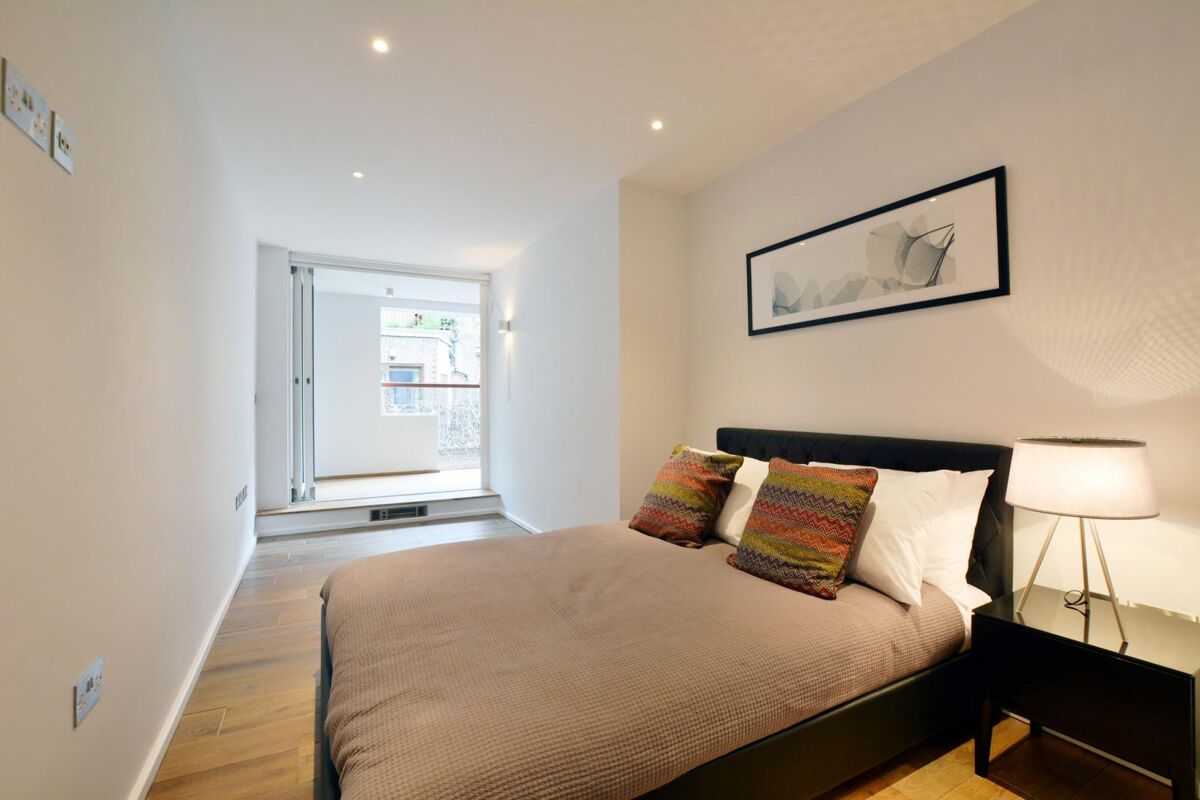 flat to rent in Bruges Place, Baynes Street, London, NW1 0TL
