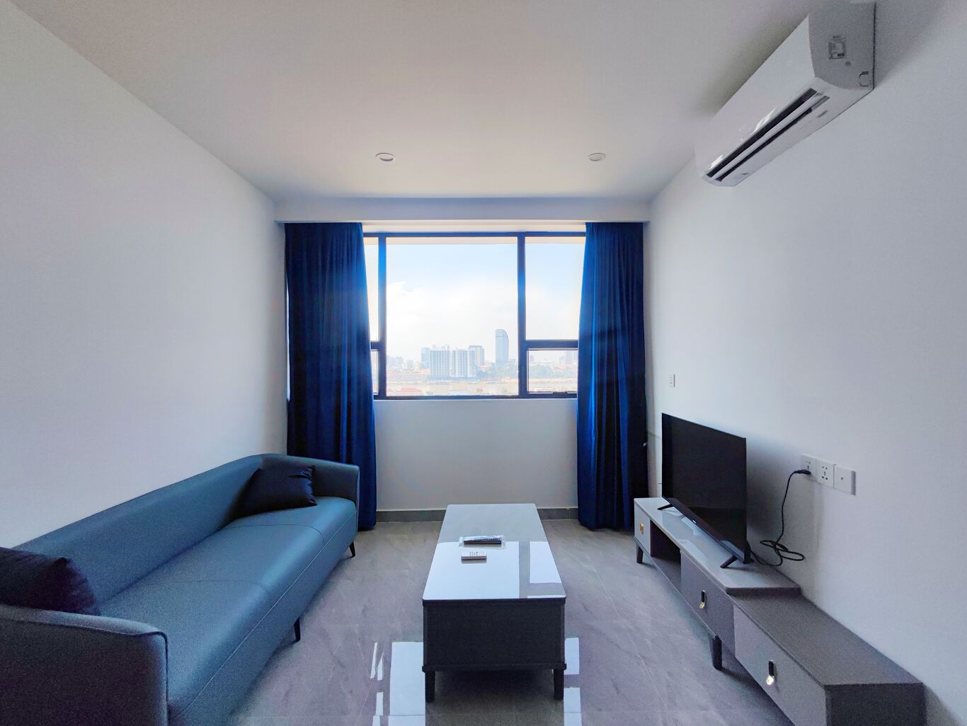 Image of The Bay Road, Chroy Chongvar, Phnom Penh,KHRA663A