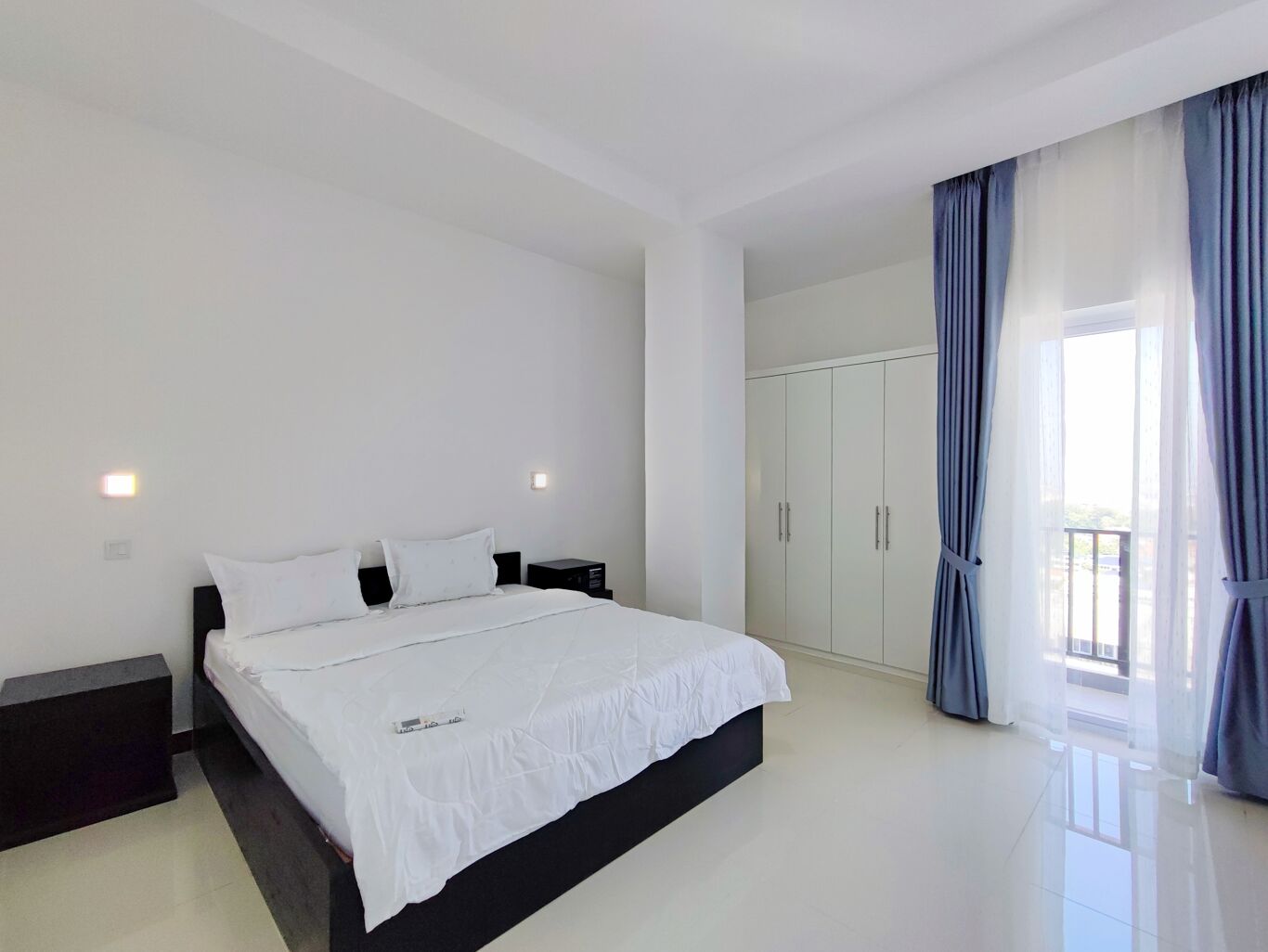 Image of Basac Lane, Tonle Basac, Phnom Penh.KHRA664P