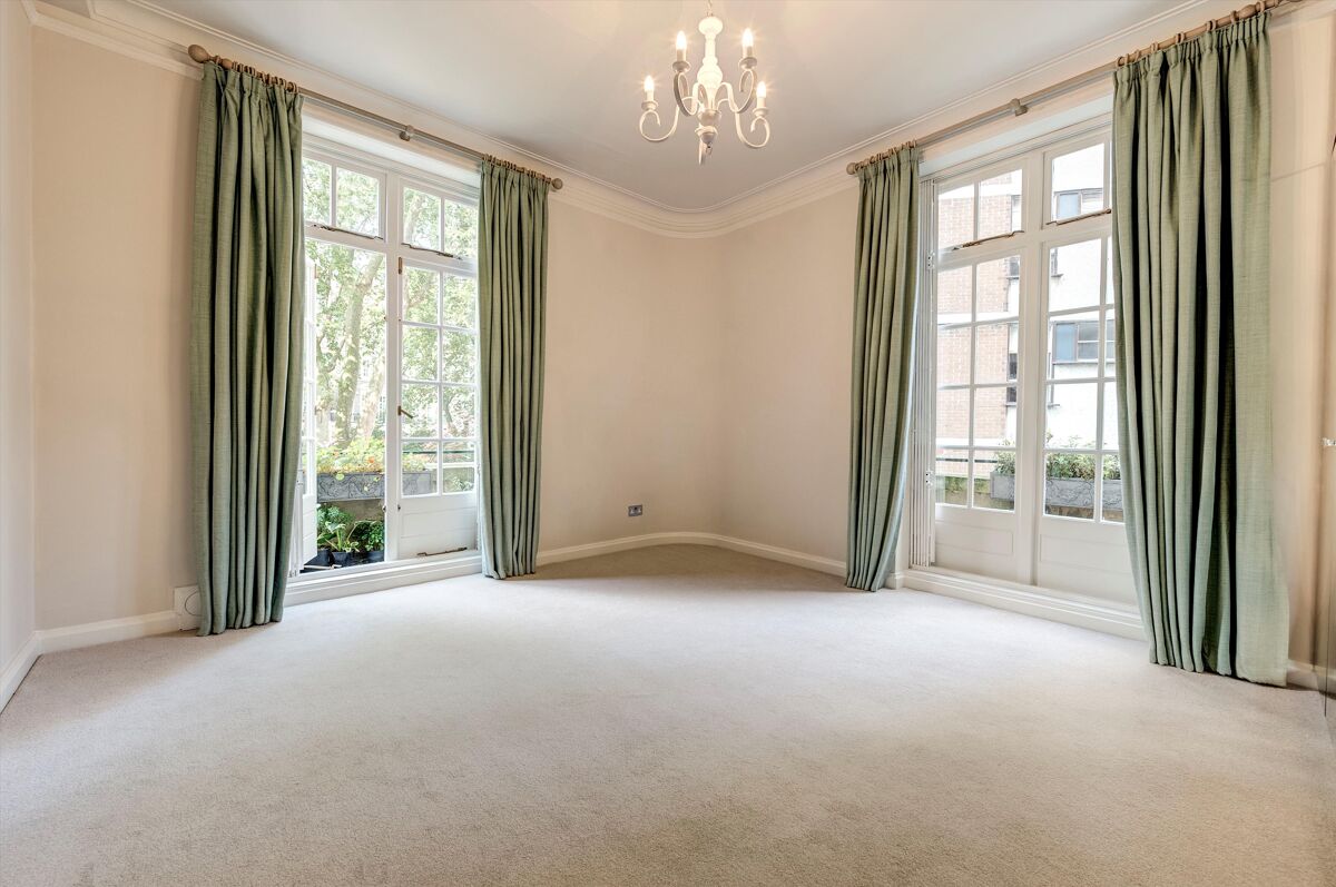 flat to rent in Eresby House, Rutland Gate, London, SW7 KNQ012061930