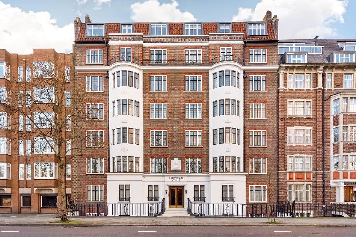 flat to rent in Sloane Street, London, SW1X KNQ012109306 Knight Frank