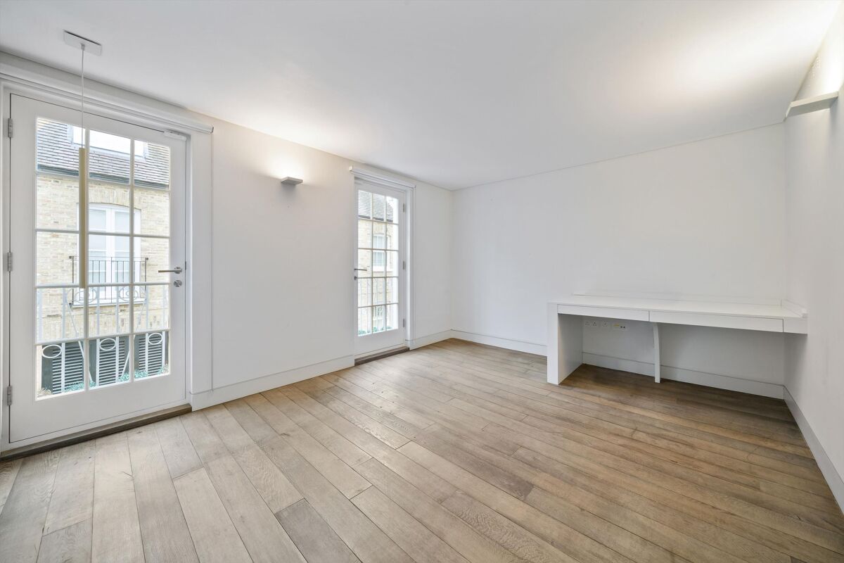 house to rent in Ennismore Mews, Knightsbridge, London, SW7