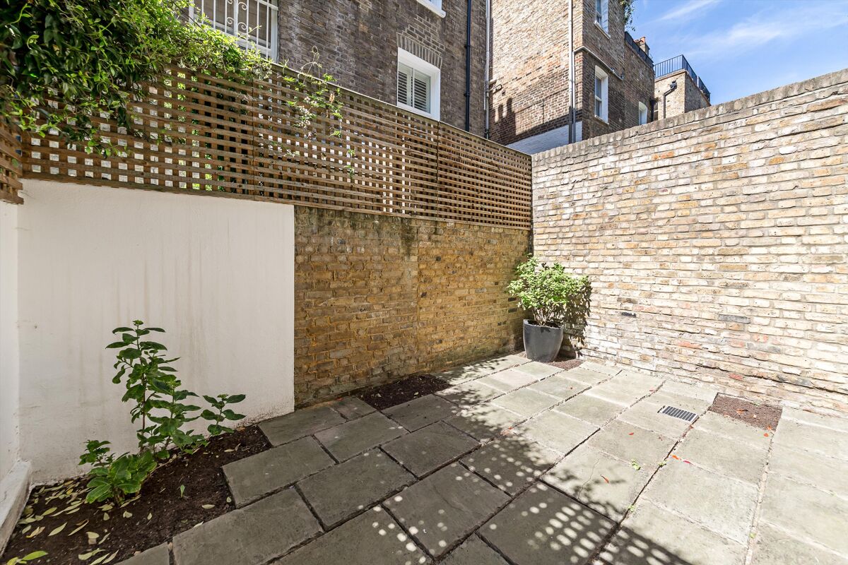 flat to rent in Redburn Street, London, SW3 KNQ012154866 Knight Frank