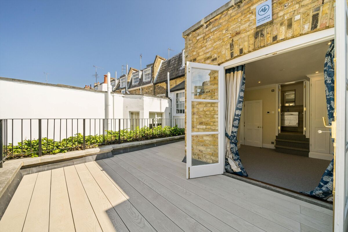 house to rent in Smith Terrace, London, SW3 KNQ012163912 Knight Frank