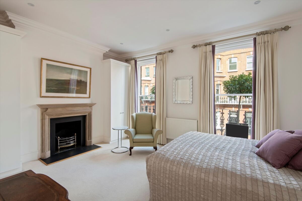 house to rent in Ralston Street, London, SW3 KNQ012188617 Knight Frank