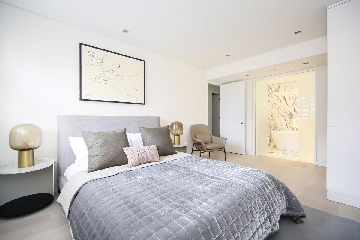 flat to rent in Rutland Gate, Knightsbridge, London, SW7 KNQ012198977
