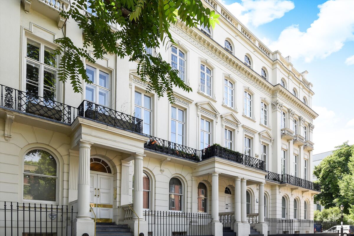 flat to rent in Rutland Gate, Knightsbridge, London, SW7 KNQ012198977