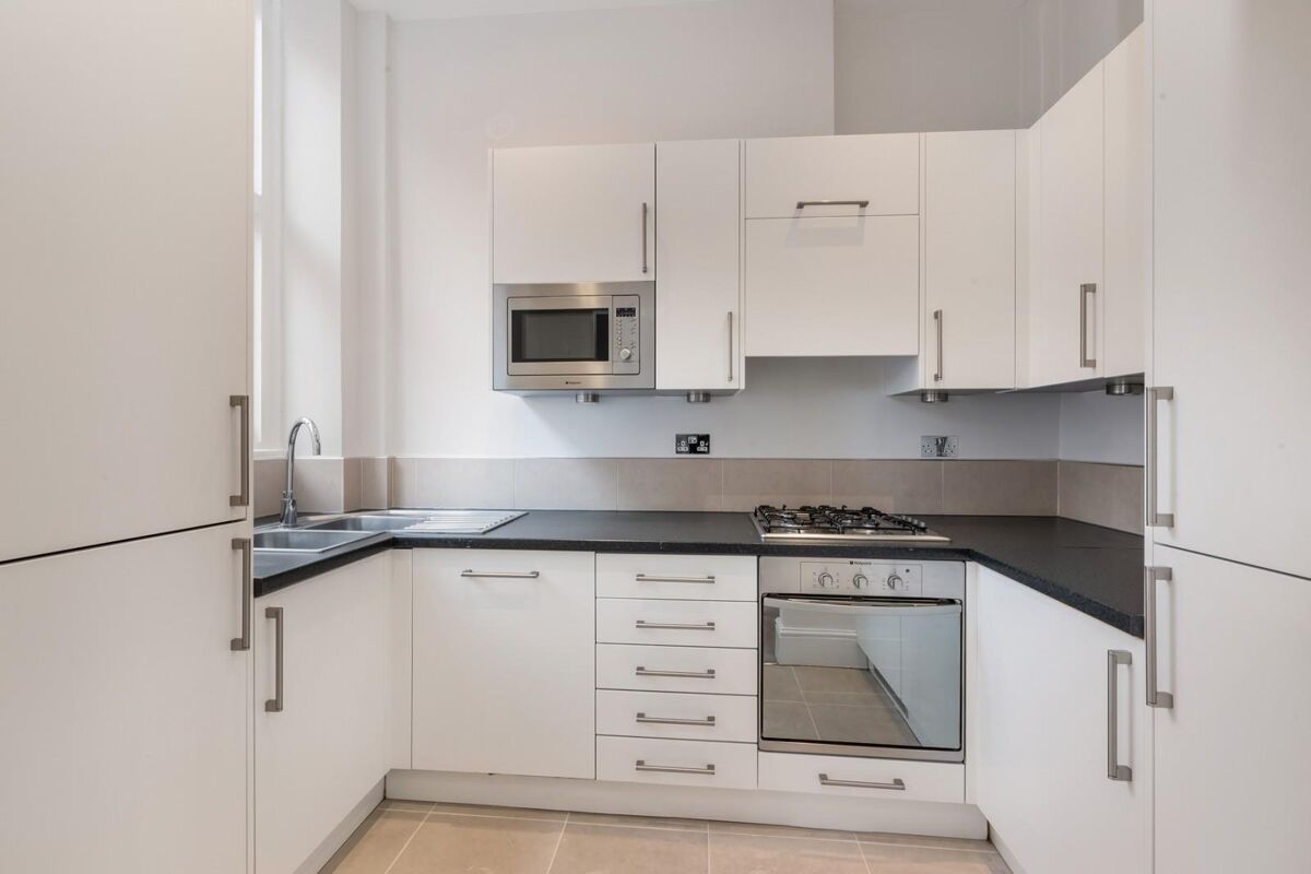 flat to rent in Egerton Gardens, Knightsbridge, London, SW3