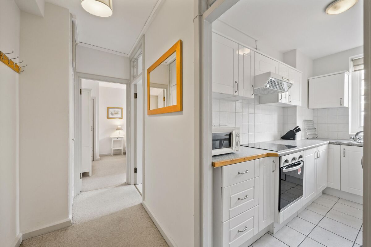 flat to rent in Chelsea Manor Street, London, SW3 KNQ012230739 Knight Frank