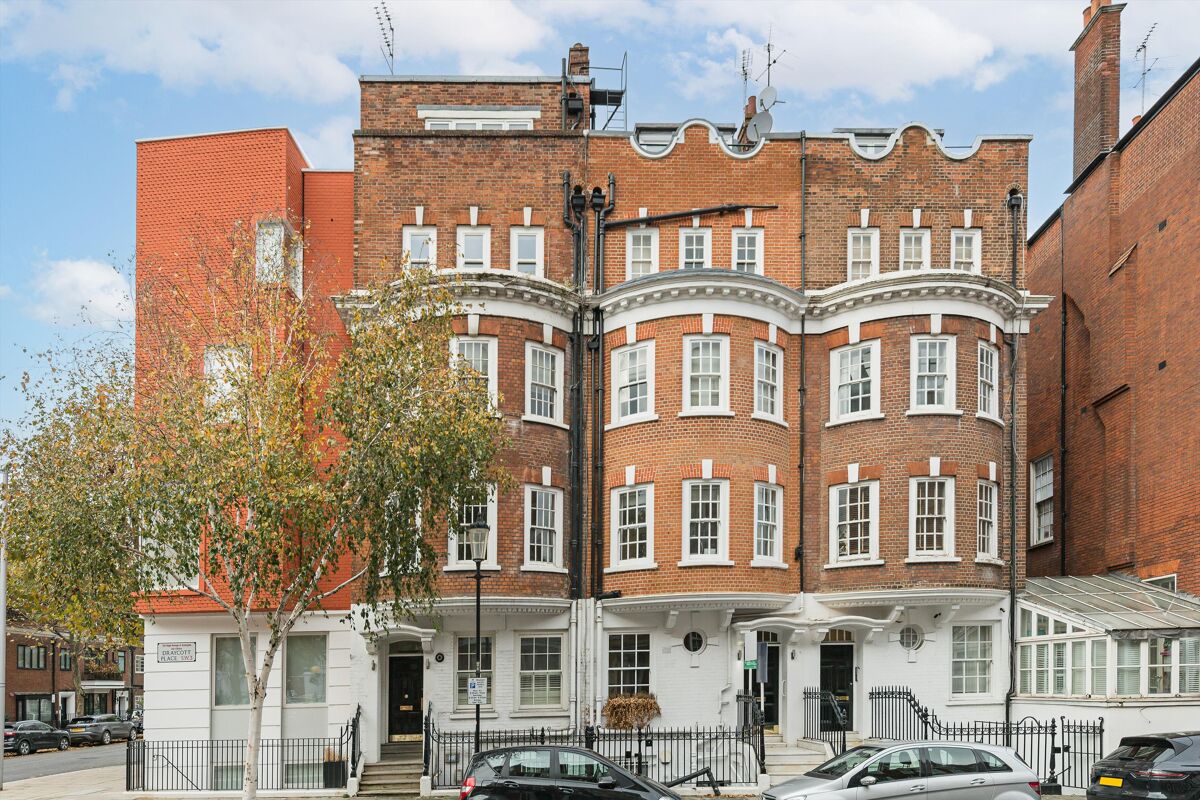 flat to rent in Draycott Place, Chelsea, London, SW3 KNQ012232813 Knight Frank