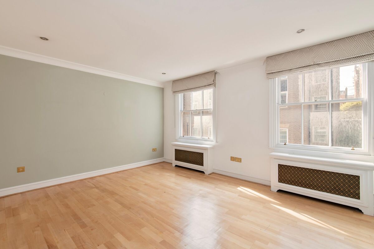 flat to rent in Sloane Street, London, SW1X KNQ012238070 Knight Frank