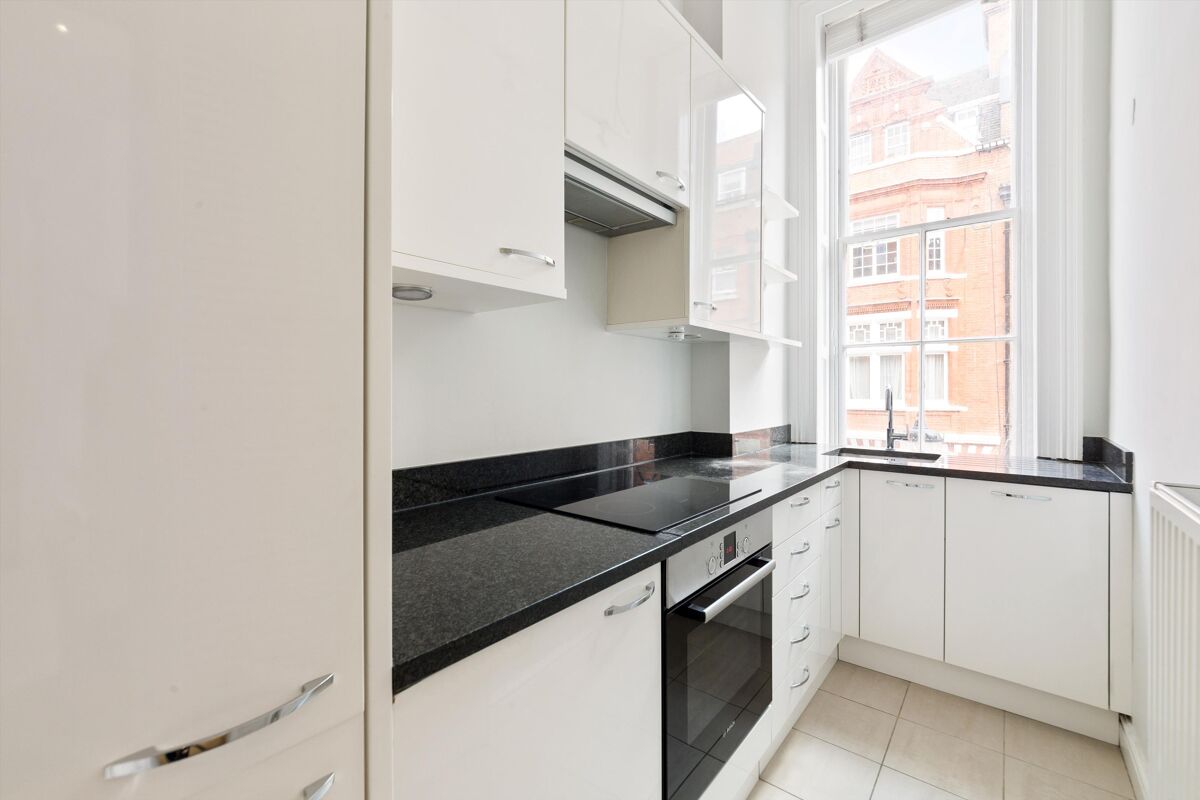 flat to rent in Draycott Place, London, SW3 KNQ012240902 Knight Frank