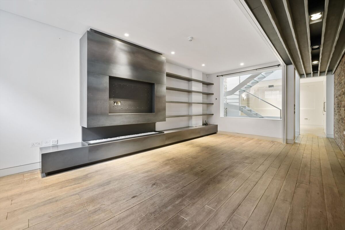 house to rent in Ennismore Mews, Knightsbridge, London, SW7