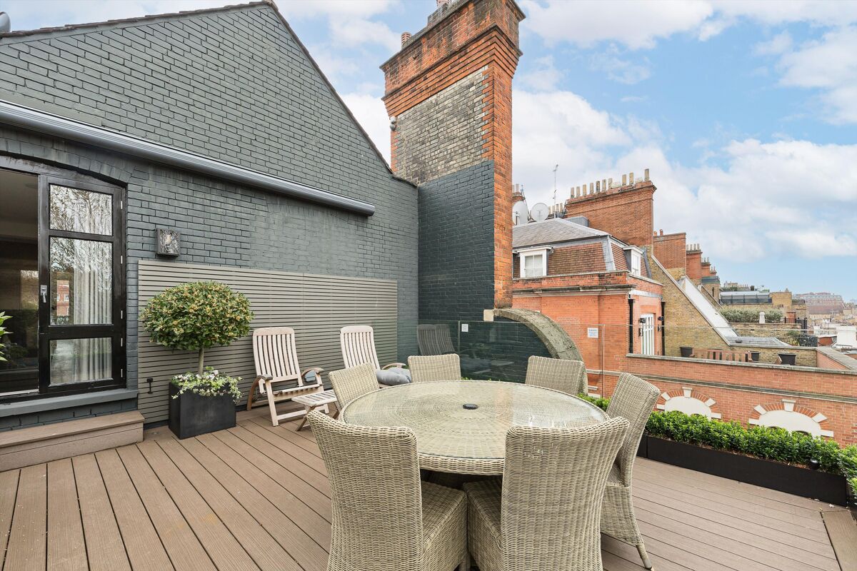 flat to rent in Cadogan Square, London, SW1X KNQ012249849 Knight Frank