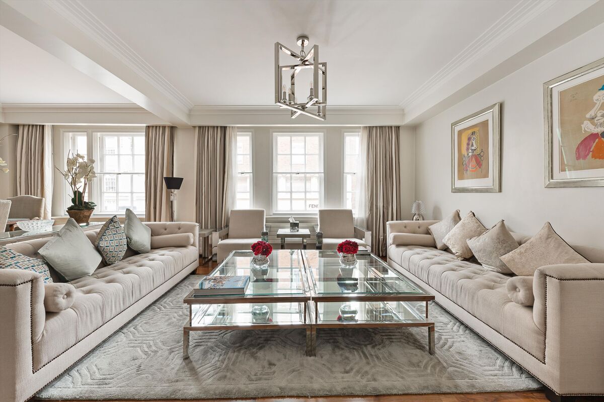 flat to rent in Shelton House, Sloane Street, London, SW1X