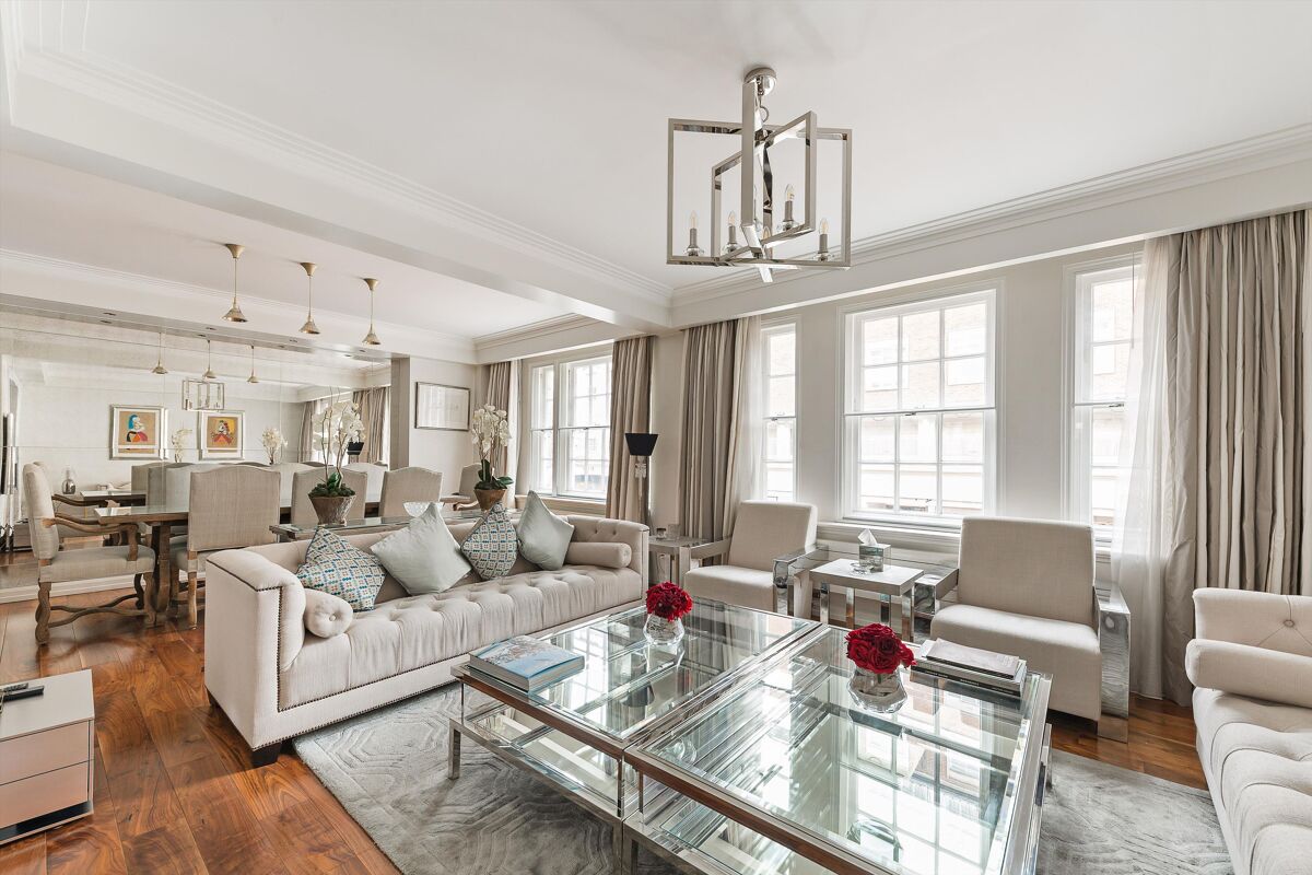 flat to rent in Shelton House, Sloane Street, London, SW1X