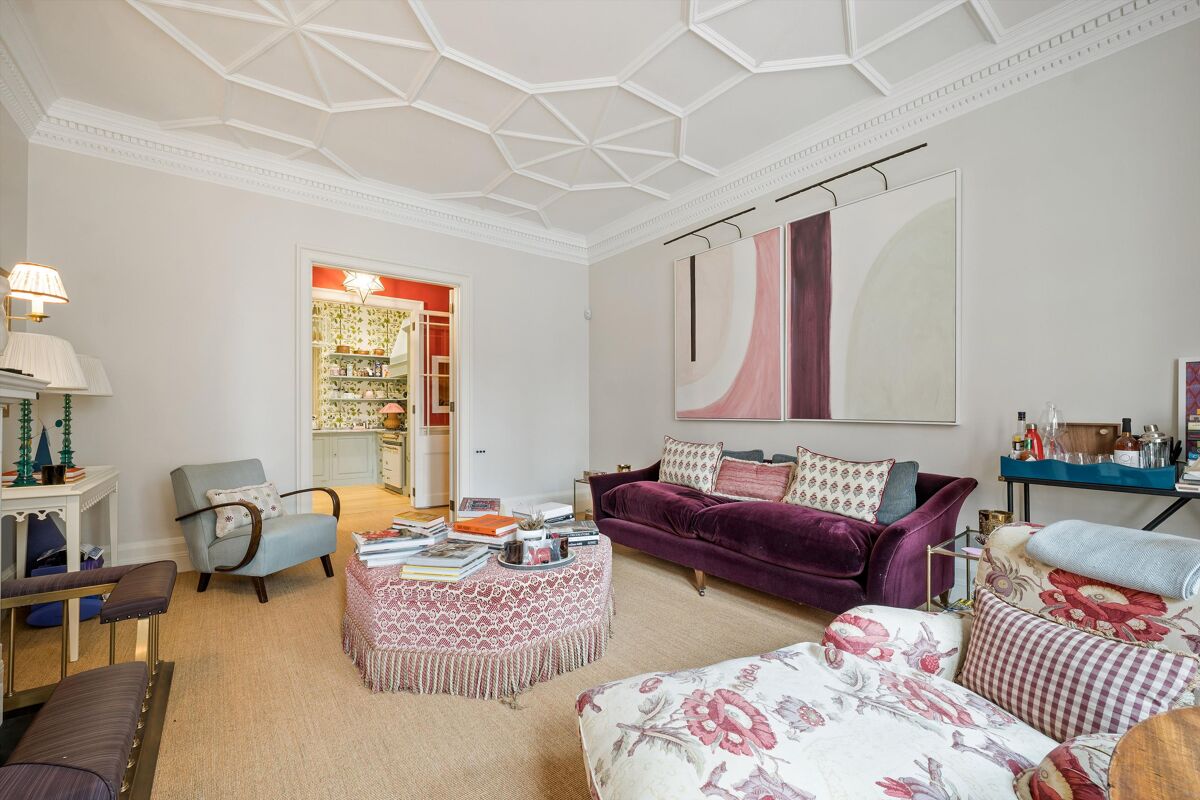 flat to rent in Cadogan Gardens, London, SW3 KNQ012275318 Knight Frank