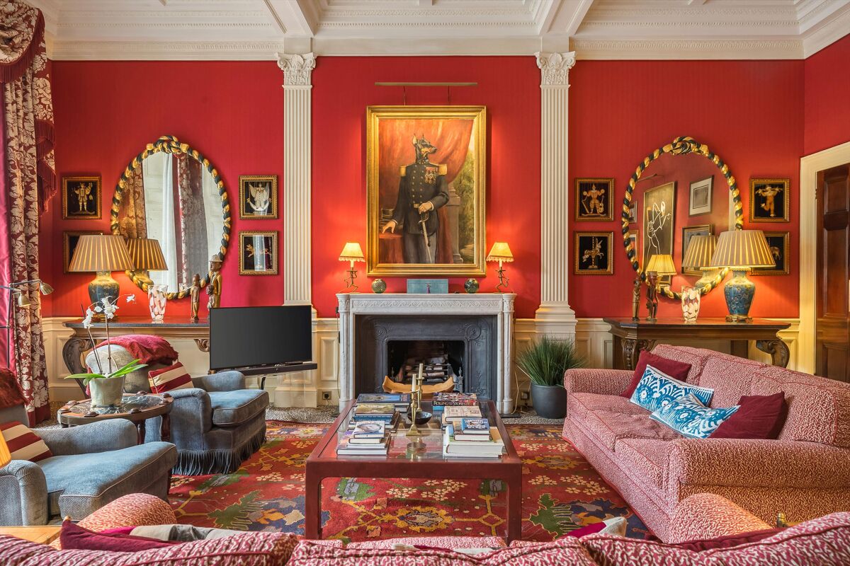 flat to rent in Cadogan Square, London, SW1X. KNQ012293546 Knight Frank