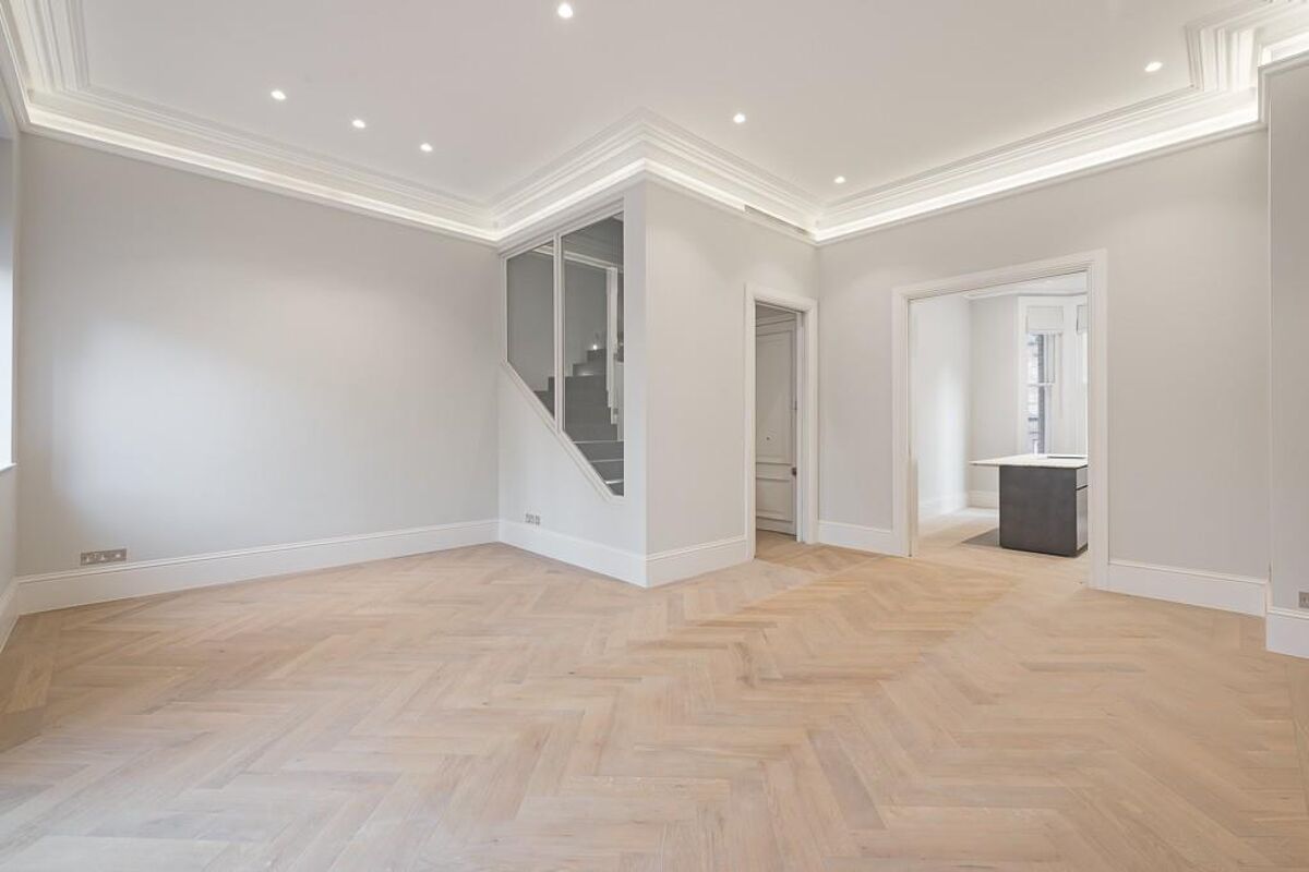 flat to rent in Sloane Gardens, Chelsea, London, SW1W KNQ012306431