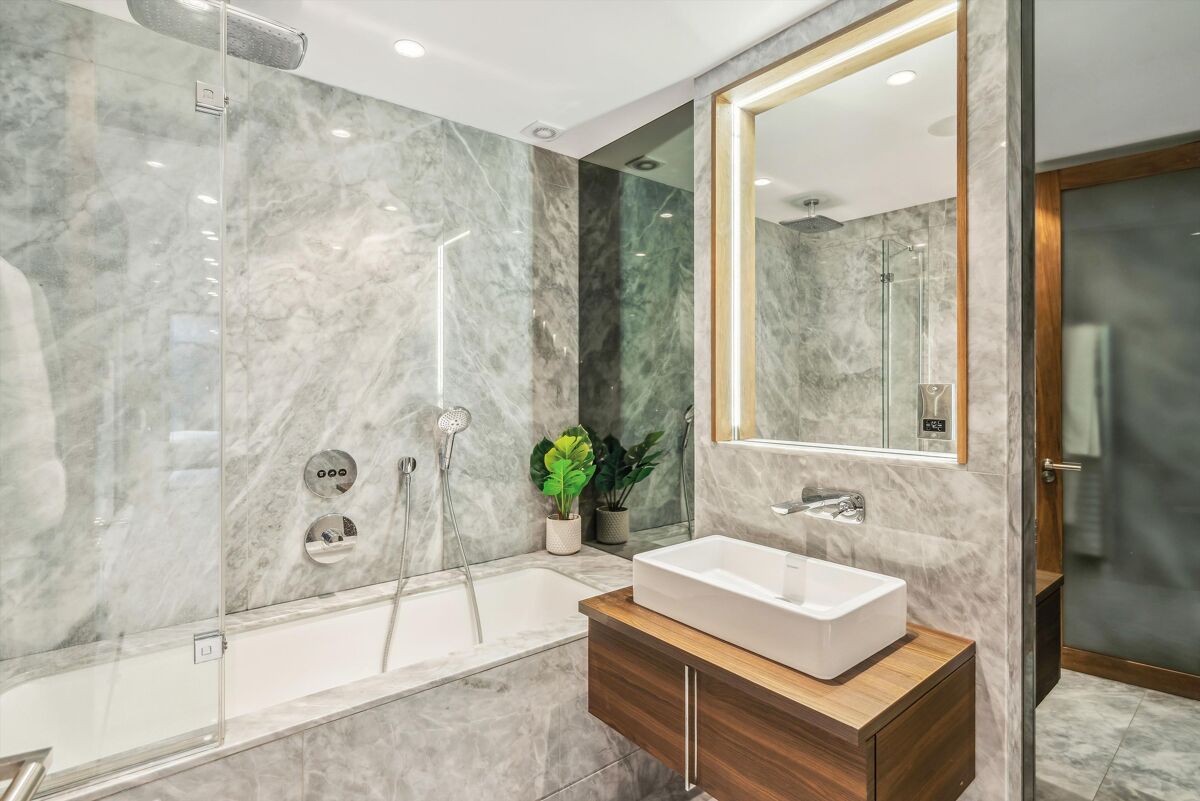 flat to rent in Ennismore Gardens, London, SW7 KNQ012367319 Knight