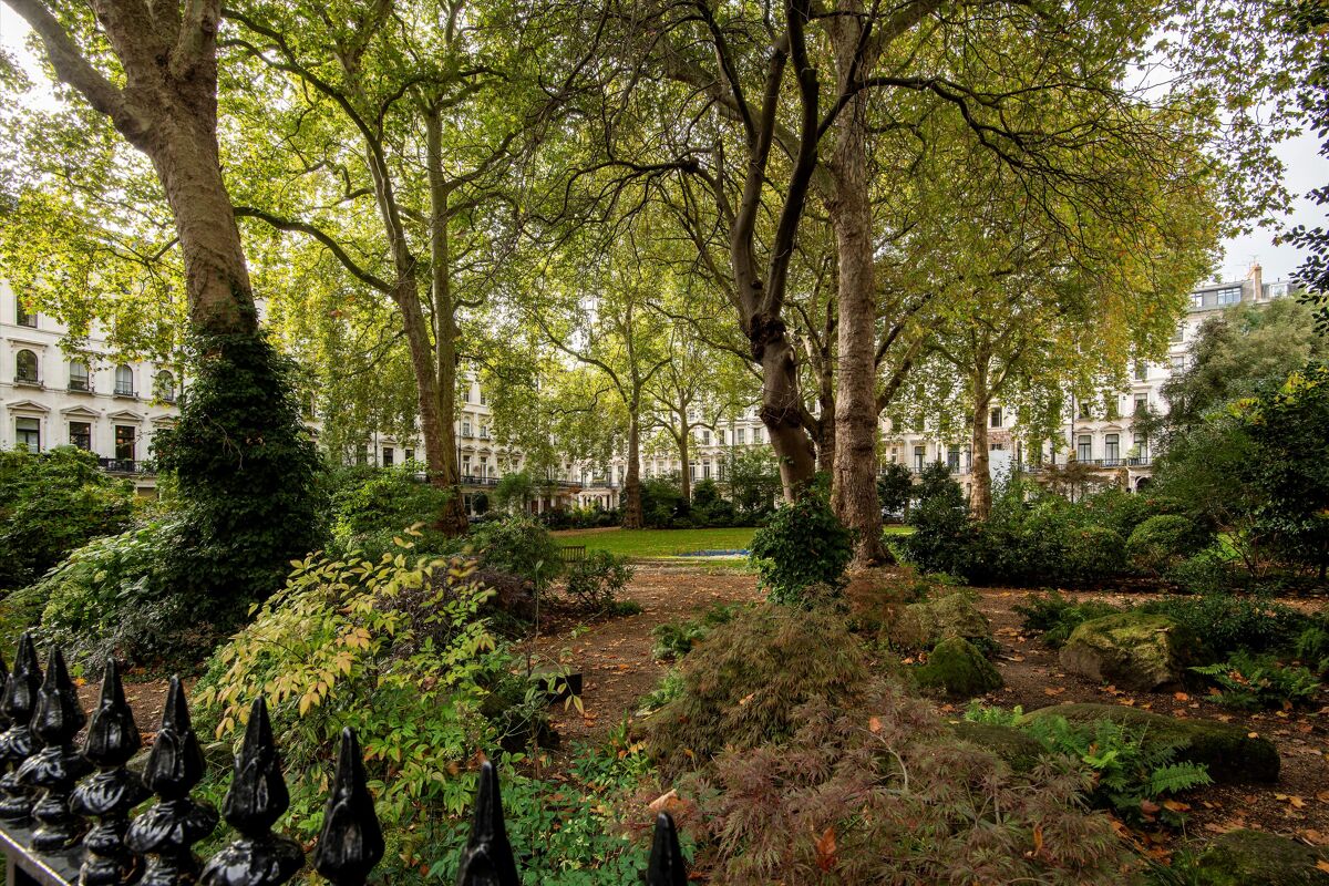 flat to rent in Ennismore Gardens, London, SW7 KNQ012368325 Knight