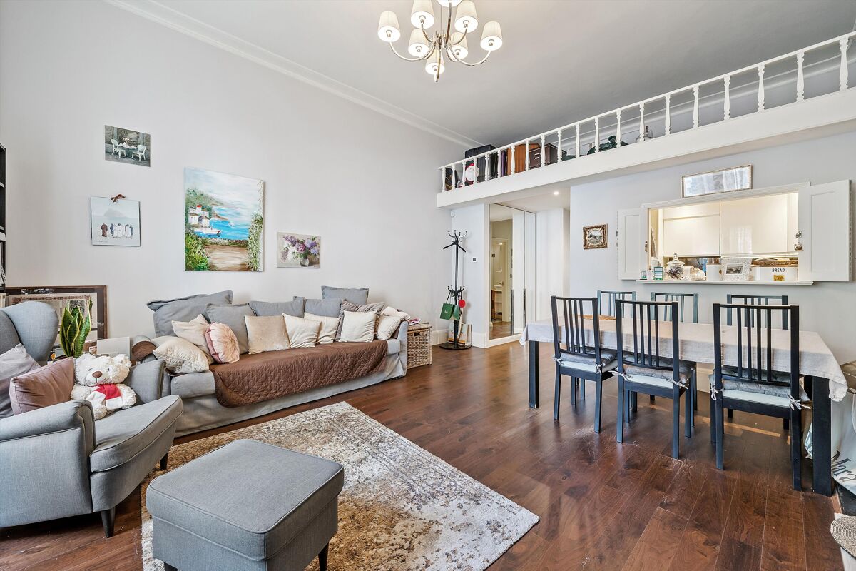 flat to rent in Ennismore Gardens, Knightsbridge, London, SW7