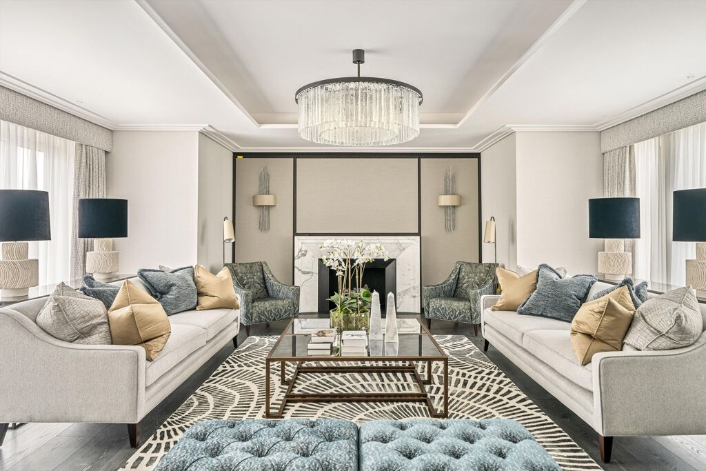 Image of Princes Gate, Knightsbridge, London, SW7