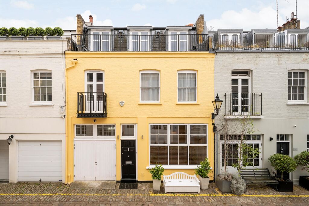 Image of Princes Gate Mews, London, SW7
