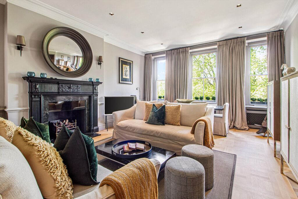 Image of Cadogan Square, London, SW1X