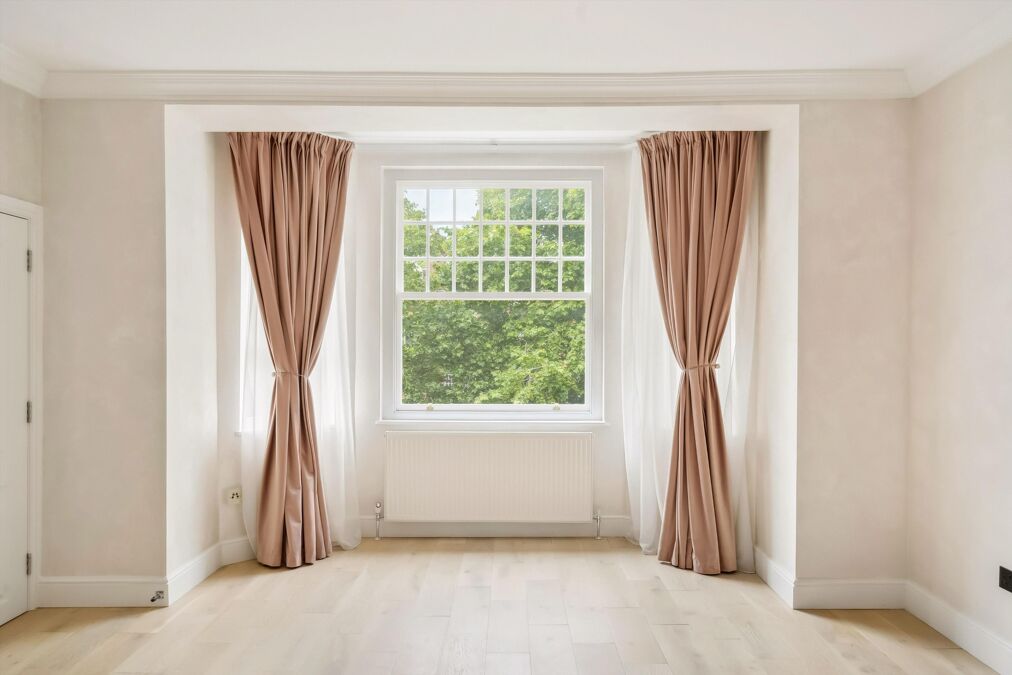 Image of Sloane Gardens, London, SW1W