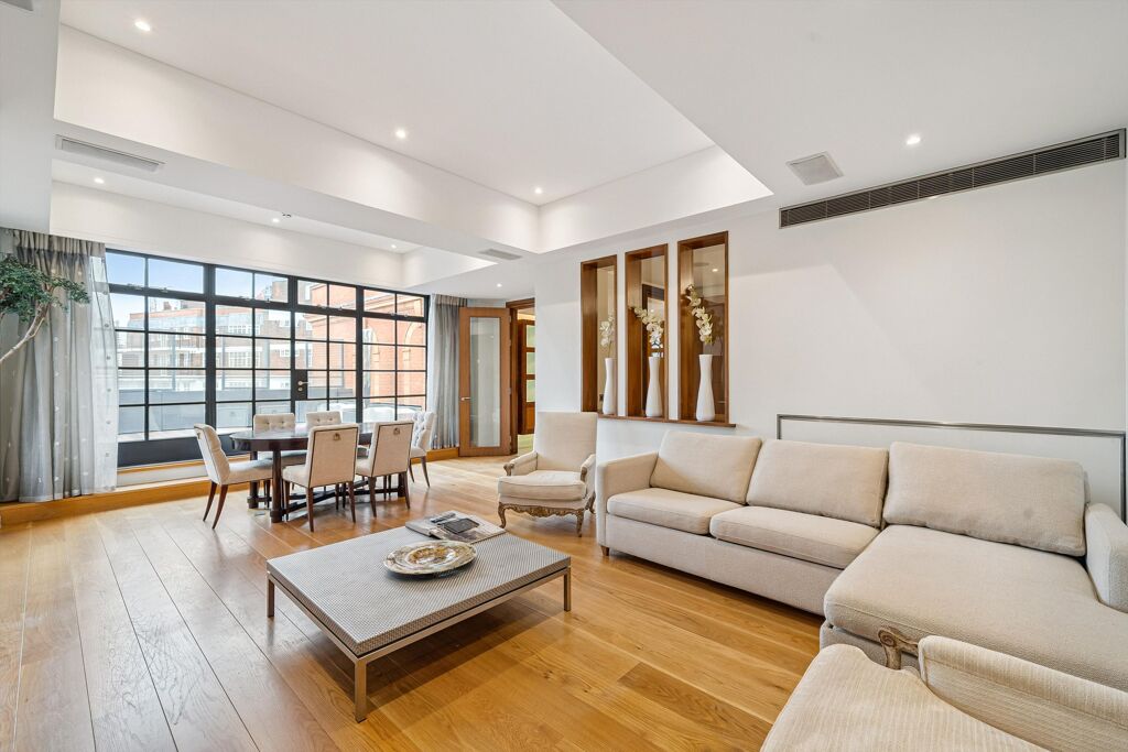 Image of Trevor Square, London SW7