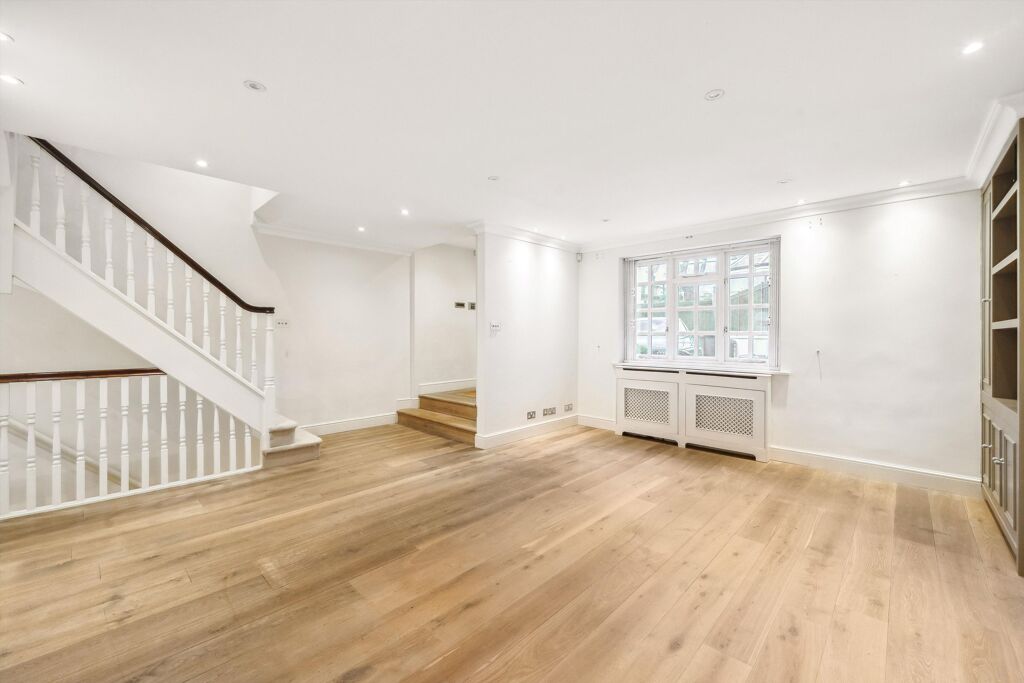 Image of Clabon Mews, Knightsbridge, London, SW1X