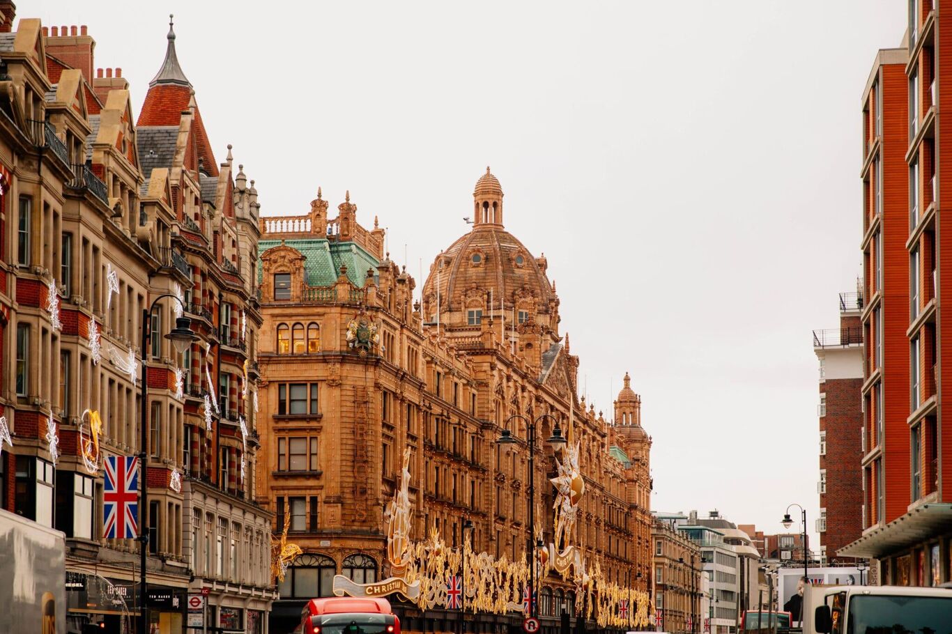 Image of Brompton Road, Knightsbridge, London SW7