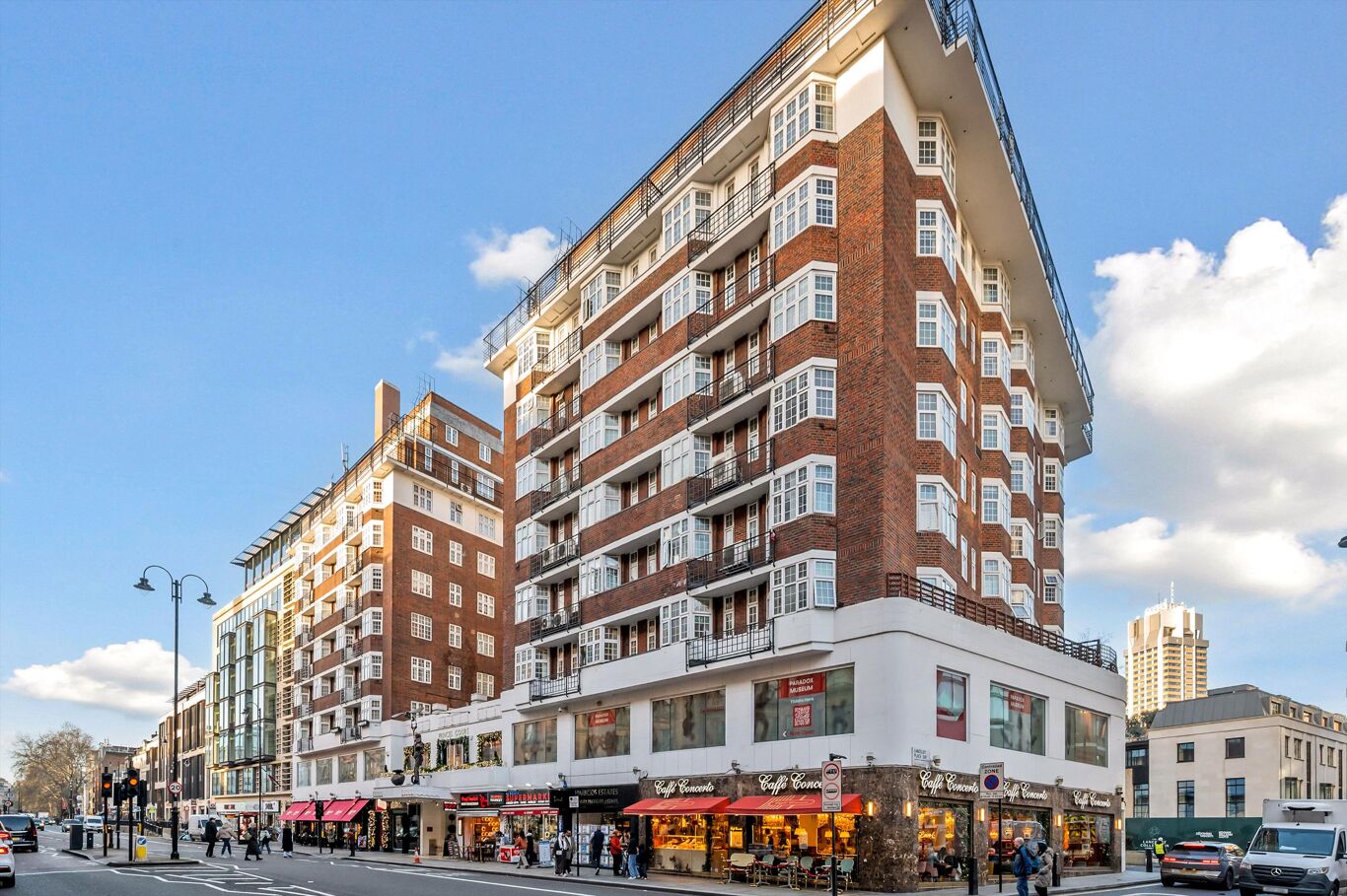 Image of Brompton Road, Knightsbridge, London SW7