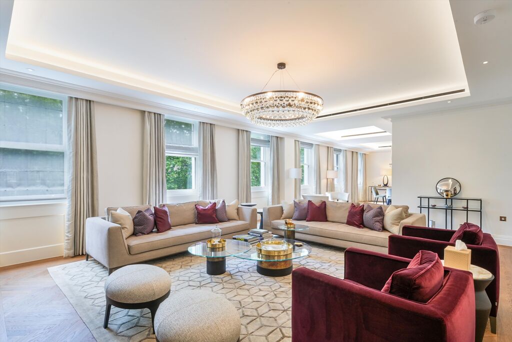 Image of Lowndes Square, London SW1X