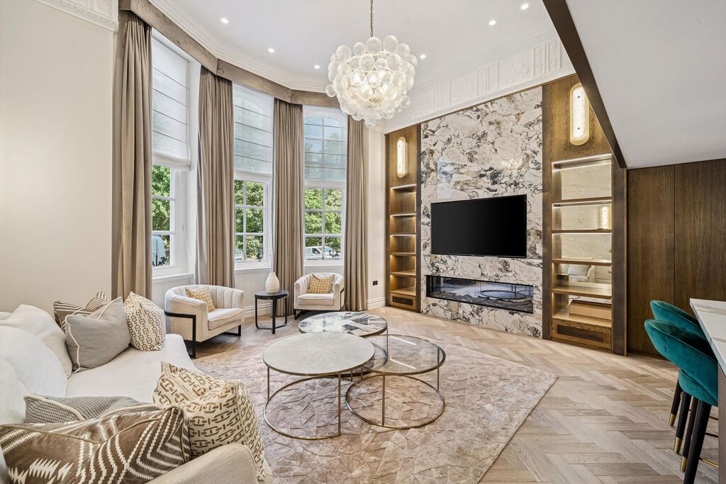 Image of Cadogan Square, London SW1X
