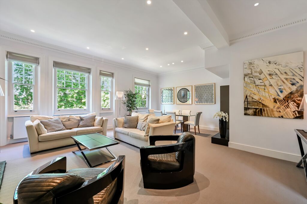 Image of Sloane Gardens, London SW1W