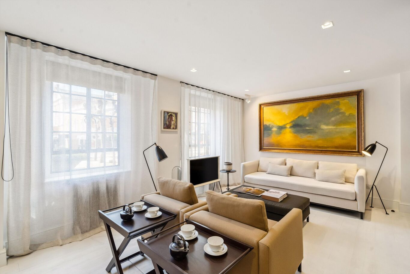 Image of Swan Court, Chelsea Manor Street, Chelsea, London SW3
